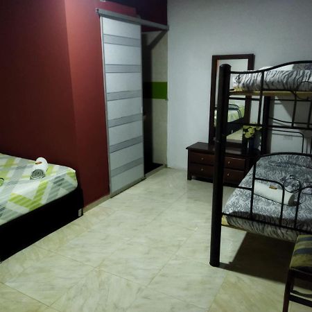 فيلافيجا Hostal Sarita المظهر الخارجي الصورة