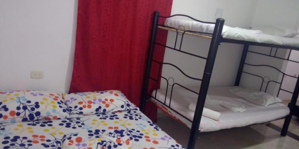 فيلافيجا Hostal Sarita المظهر الخارجي الصورة