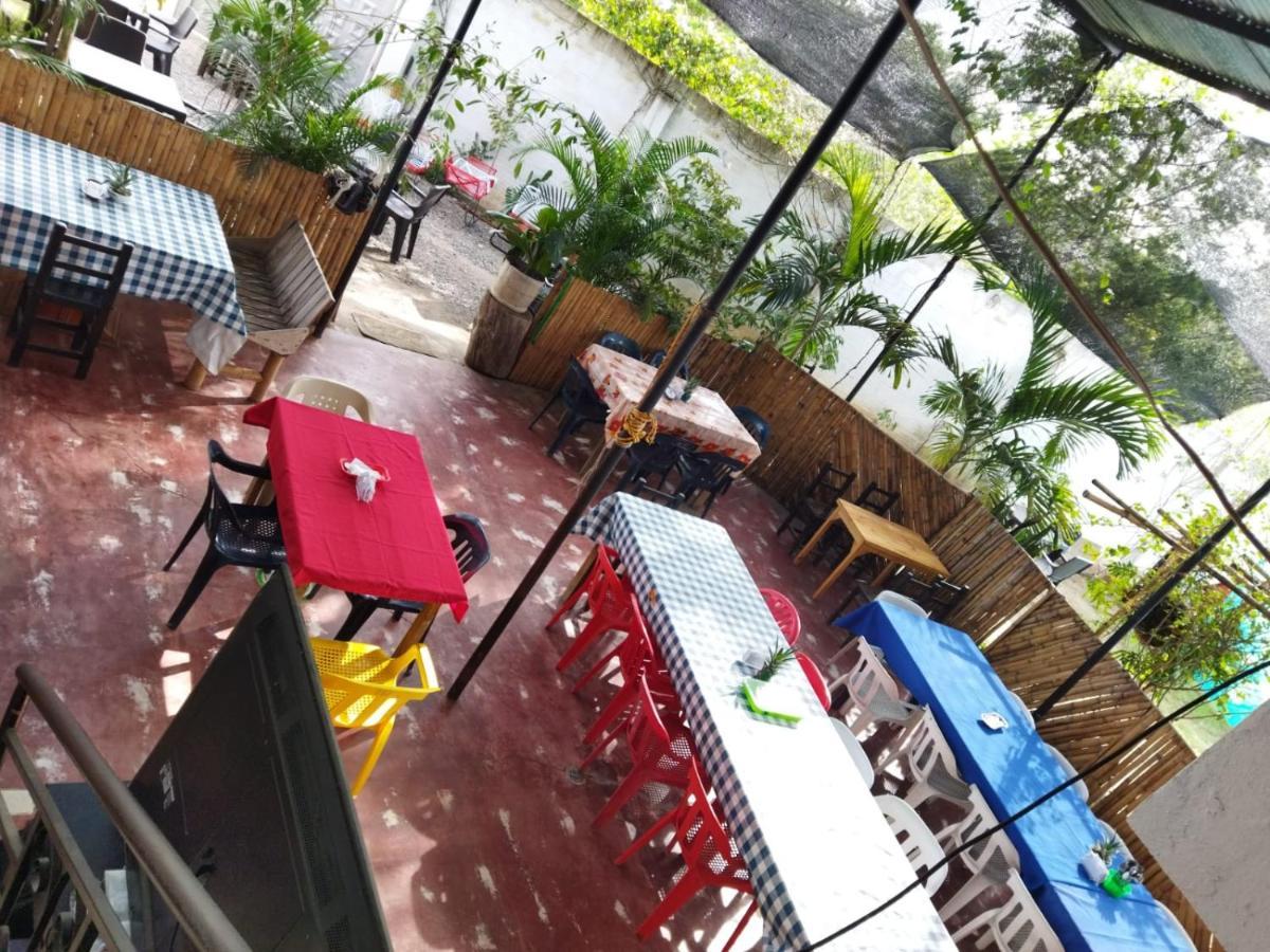 فيلافيجا Hostal Sarita المظهر الخارجي الصورة